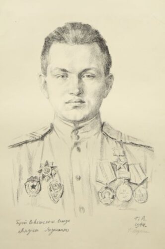 Hero of the Soviet Union Lozanenko